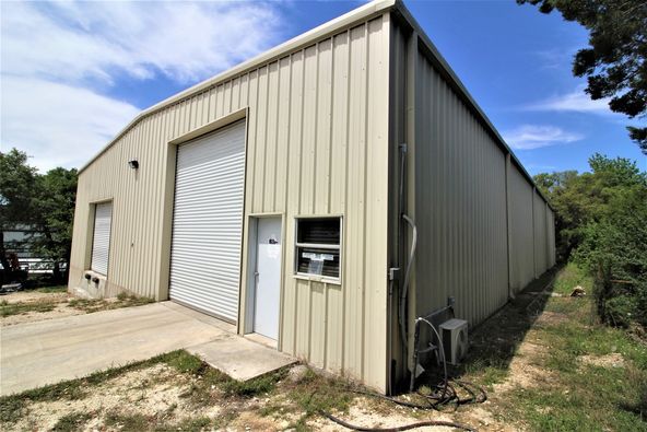 347 FM 289, Comfort, TX 78013